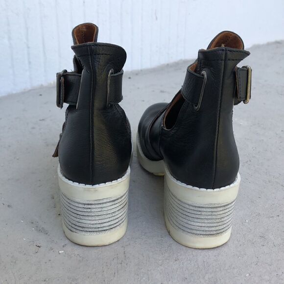 Sixtyseven Tyler Floated Buckle - Picture 4 of 6